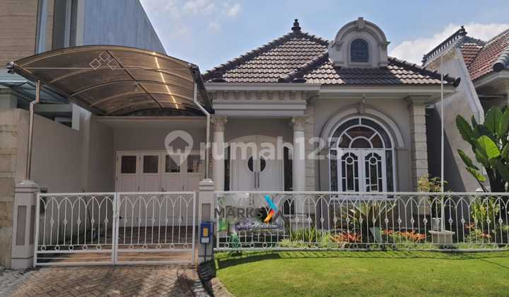 For Rent: House in Istana Dieng, Ready to Occupy.