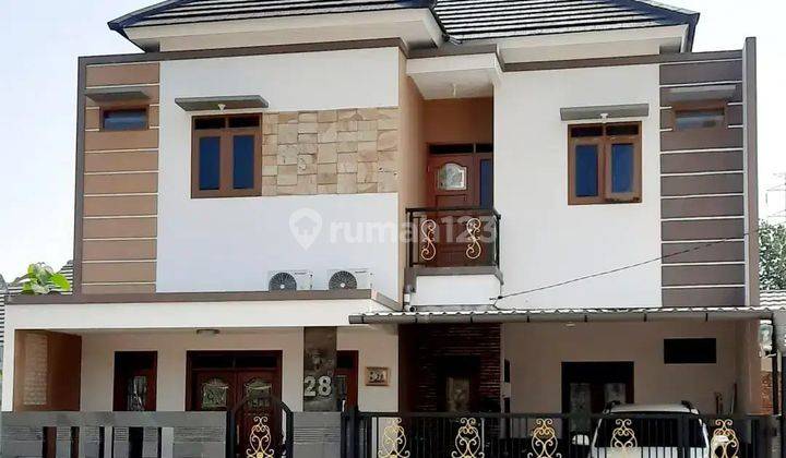 Rumah 2 Lantai Bagus Minimalis Modern Jak Tim 1