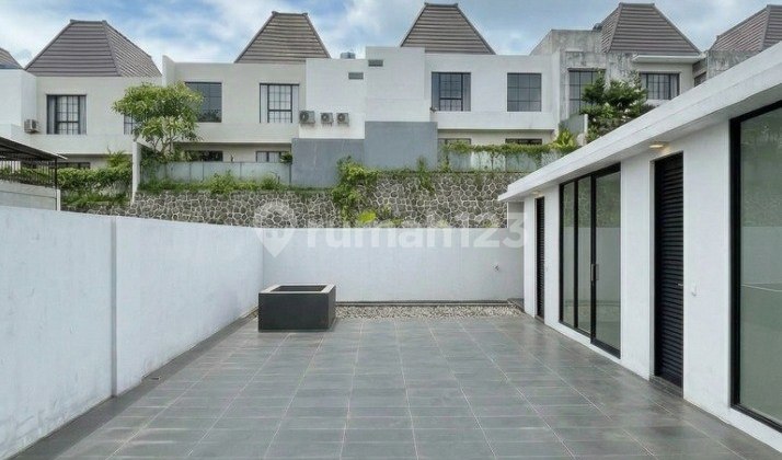 Modern Ruko Design on Mainroad Citraland Puncak Tidar Dau Malang 2