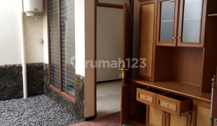 Rumah Posisi Hook di Jalan Utama Perumahan Bukit Dieng Sukun Malang 2