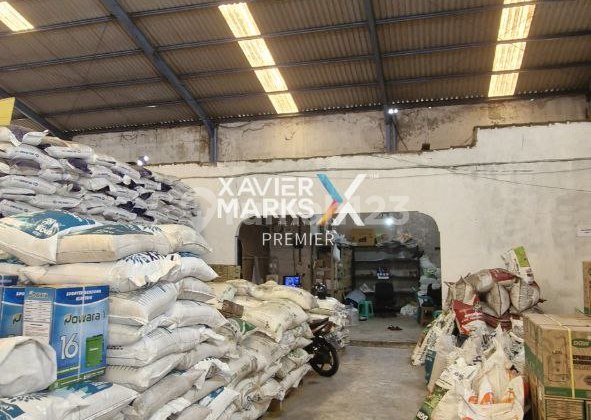 FOR RENT: 1200 SQ M WAREHOUSE ON SINGOSARI MAIN ROAD, MALANG