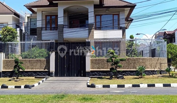 Rumah Mewah Terawat 2 Lantai di Boulevard Puncak Dieng, Dau Malang