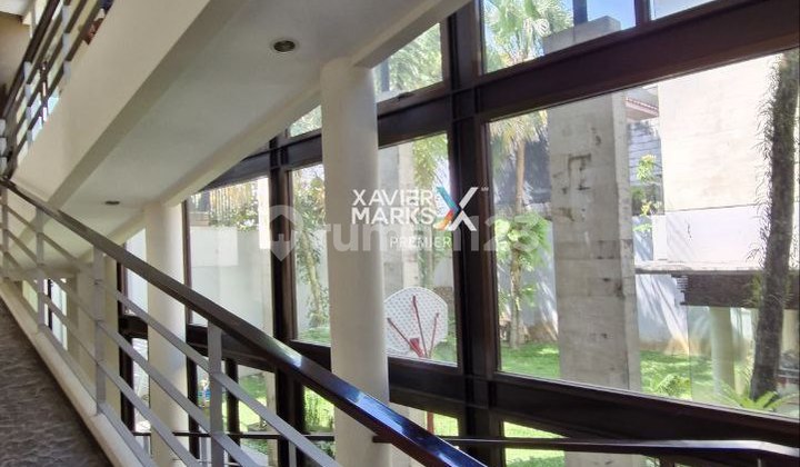 Modern Resort-Style 3-Story House in the Puncak Dieng Dau Malang Area 2