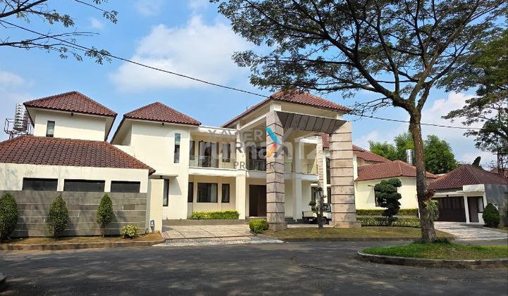 Rumah Mewah Hitung Tanah di Main Boulevard Ijen Nirwana, Malang Rumah Mewah Hitung Tanah di Main Boulevard Ijen Nirwana, Malang