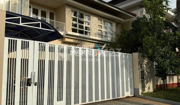 Rumah Furnished 12 Kamar Tidur di Cluster Golf, Araya, Malang