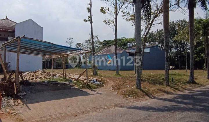 Tanah Kavling Lokasi Favorite di Boulevard Cluster Araya Golf Malang Tanah Kavling Lokasi Favorite di Boulevard Cluster Araya Golf Malang