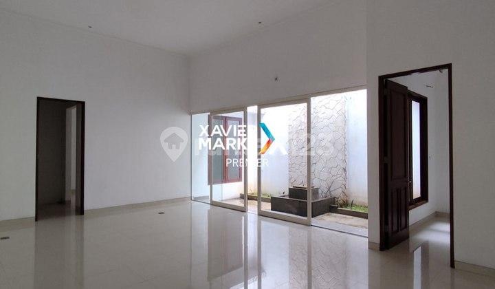 Rumah Minimalis Terawat di Graha Golf, Araya, Malang 2