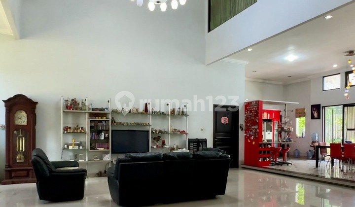 Luxurious, Lush, 2-Story House in Sutera Magnolia, Alam Sutera (lin) 2