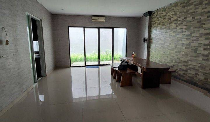 Rumah Cantik 2 Lantai SHM di Cluster Sutera Delima
Alam Sutera 2