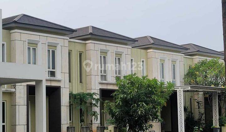 Rumah 2 Lantai, SHM  di Cluster Sutera Leora
Alam Sutera (yoy) 1