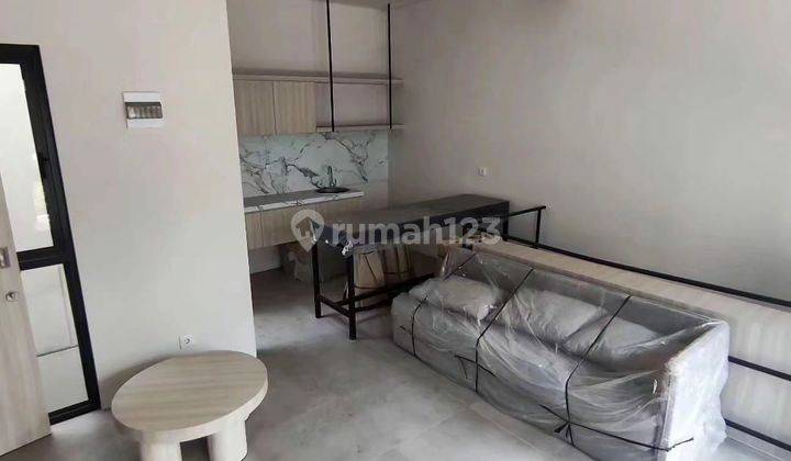 Rumah Cantik, 3.5 Lantai , 3KT, di Cluster Tabebuya
BSD 2