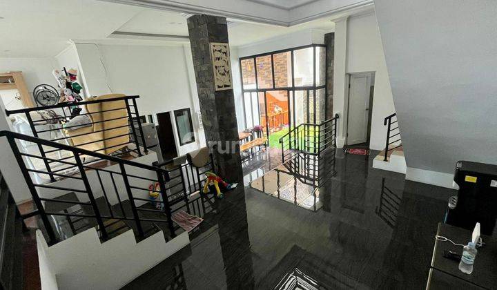 Rumah Mewah 3 Lantai Shm Di Bumi Puspitek Asri , Tang-Sel 2