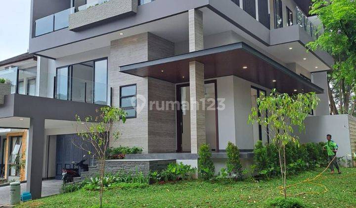 Rumah Hoek Rindang Bagus 2 Lantai Di Green Cove Bsd 1