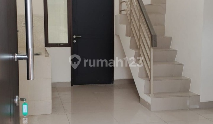 Jual Bu Rumah 2Lt Siap Huni SHM di Shinano Jakarta Garden City Cakung Jakarta Timur