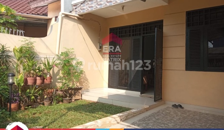 Dijual Murah Rumah Bagus Strategis 2Lt Renov SHM di Komp Dki Pondok Kelapa Jakarta Timur
