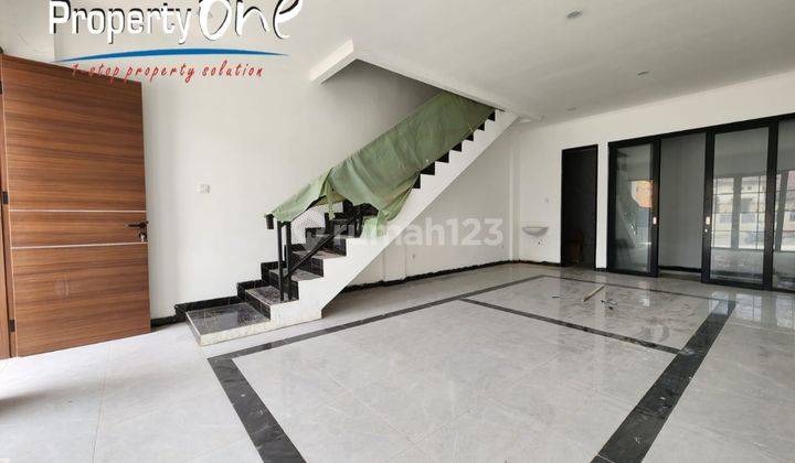 Dijual Rumah Usaha 3 Lantai Di Villa Melati Mas Serpong Utara Yn  2