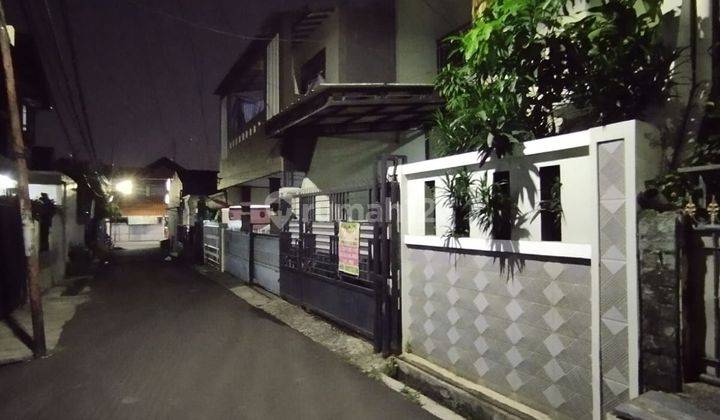 Rumah 2 Lantai Di Dalam Kompleks Pondok Bambu Jakarta Timur..  2