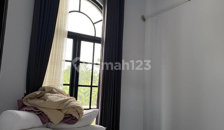 Rumah Eropa Classic Modern Di Cibubur Depok 2