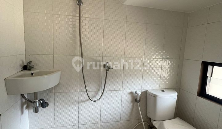 New House in Strategic Tax Complex 2