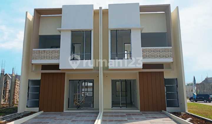 New House Free Fees in Bogor, Strategic and Scenic Location.