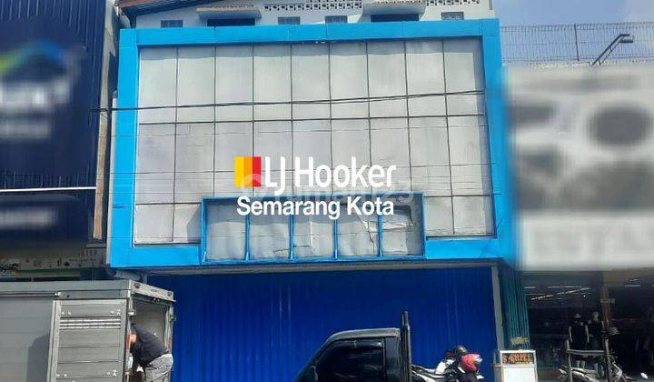 Ruko Bagus di Jalan Jenderal Sudirman 1