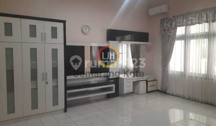 Rumah mewah di Bukit Kayangan 2