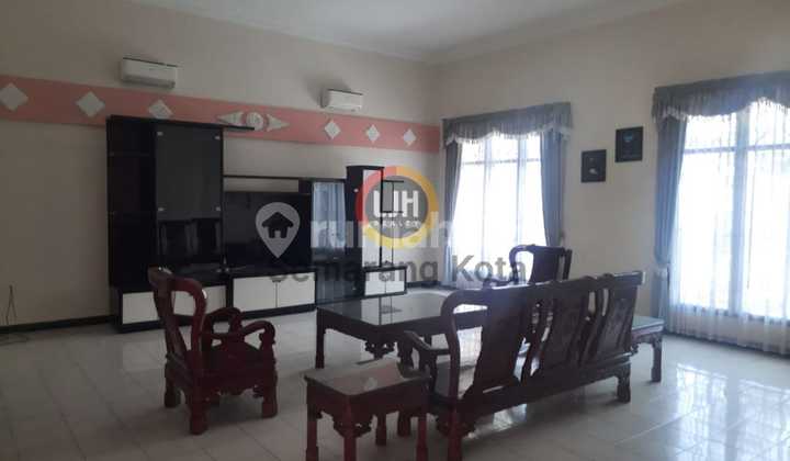 Rumah mewah di Bukit Kayangan 2