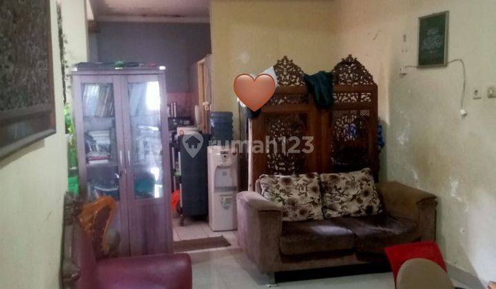 Rumah bagus strategis dalam perumahan  purigading bekasi 2