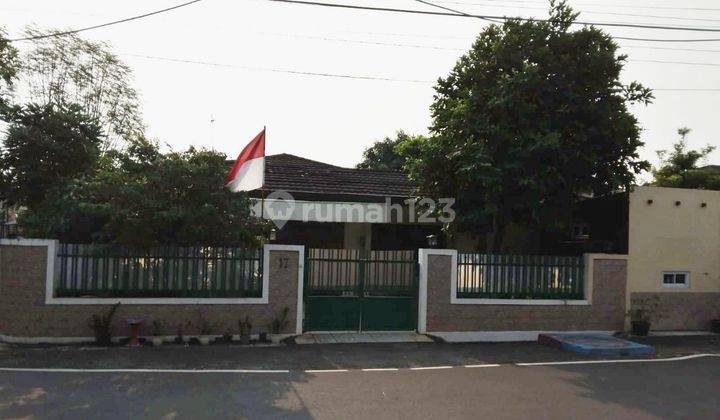 Rumah second luas terawat di cempaka putih jakarta pusat 2