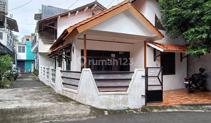 Rumah Bagus Steategis Di Kalisari Jakarta Timur 1