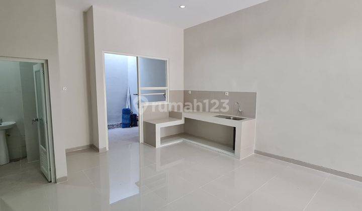 RUMAH 5 KAMAR TIDUR, HARGA 2M-AN, KAMAR MANDI+BATHTUB 2