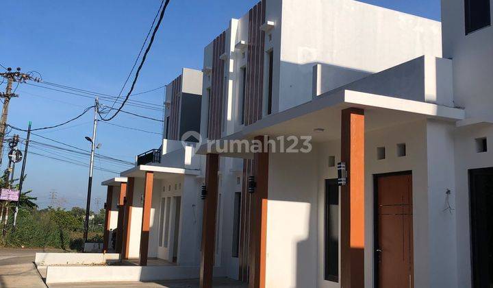 Rumah murah 2 lantai rumah minimalis modern rumah baru di  Jl. Ciater Wareng, RT.01/RW.013 des, Rawakalong, Kec. Gn. Sindur, Kabupaten Bogor, Jawa Barat 16540 SHM Timur 2