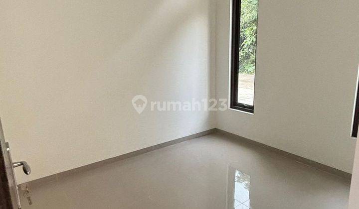 Rumah murah rumah 2 lantai minimalis modern di  Jl. Ciater Wareng, RT.01/RW.013 des, Rawakalong, Kec. Gn. Sindur, Kabupaten Bogor, Jawa Barat 16540 SHM Baru Timur 2