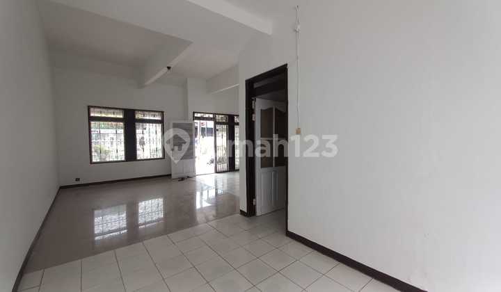Sewa/ Jual Rumah 1,5 Lantai Terenovasi Pasir Luyu 2