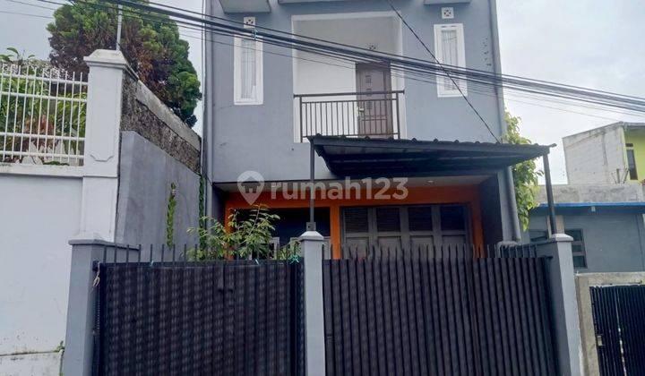 Rumah Minimalis 2 Lantai Sariwangi Mainroad 1