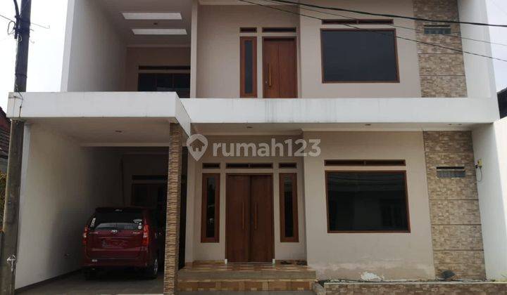 Rumah 2 Lantai Unfurnished Kopo Permai Bandung 1