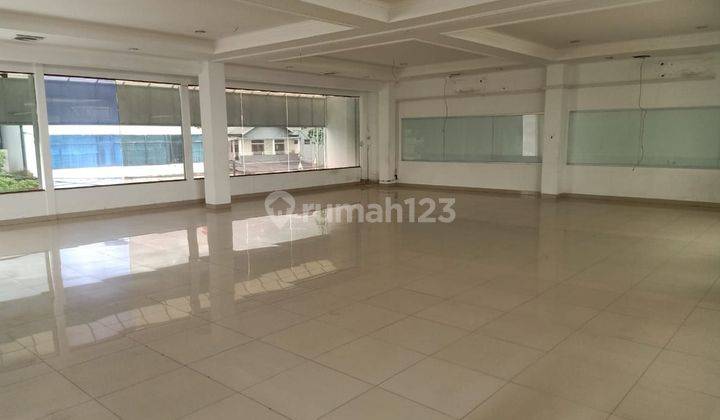 Kantor 3 Lantai Siap Pakai Sayap Setiabudi