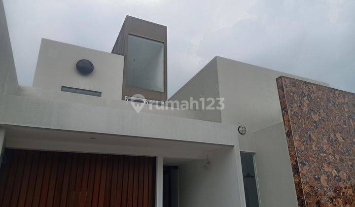 Rumah Modern Minimalis Siap Huni Setiabudi Regency 1