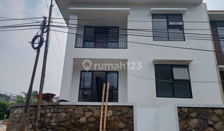 Rumah Baru  2 Lantai With Pool Setiabudi Regency 2