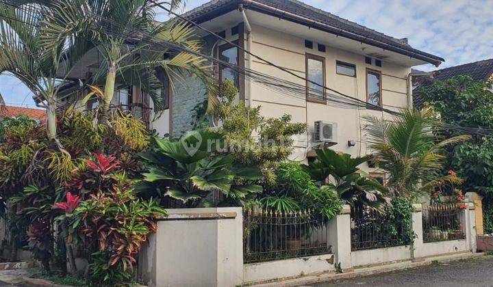 Rumah 2 Lantai Hook Siap Huni Sayap Margacinta 1