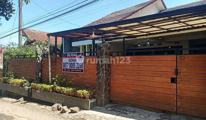 Rumah 1 Lantai Asri Sejuk di Cikole Lembang  1