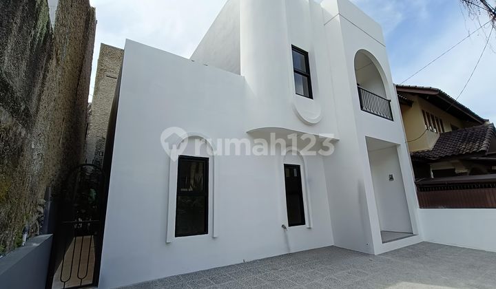 Sewa/ Jual Rumah Baru Minimalis Setiabudi Regency 1