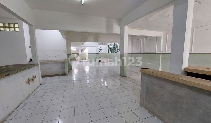 Business Space for Office or Cafe in Lodaya Area