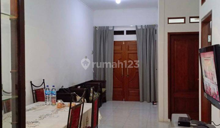 Rumah Strategis 2 Lantai Jl Phh Mustofa (suci) 1