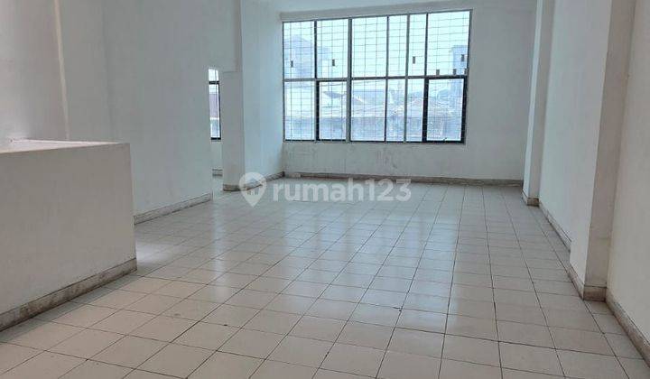 Ruko Siap Pakai 4,5 Lantai Sudirman Mainroad 1