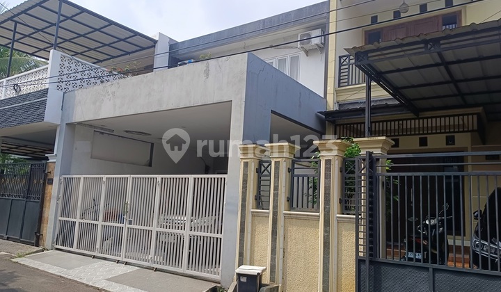 Rumah Kavling Marinir Duren Sawit 2 Lantai, LT 112 m2, Bagus, Murah 2