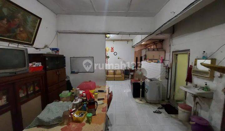 Ruko Jalan Raya Besar Harga Murah Mepet Njop Dekat Atrium Senen 2