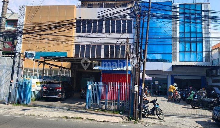 Ruko Utan Kayu Matraman: 4 Lantai, LT 120 m2, Jalan Raya, Strategis 2