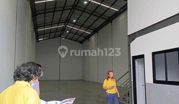 Gudang Kosambi dkt Bandara & PIK-2, LB 390 m2, Akses Kontener