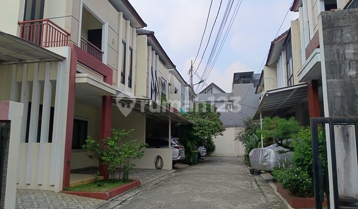 Rumah Duren Sawit Kavling IKIP: 2 Lantai, LT 115 m2, Cluster, Hook, Murah 2